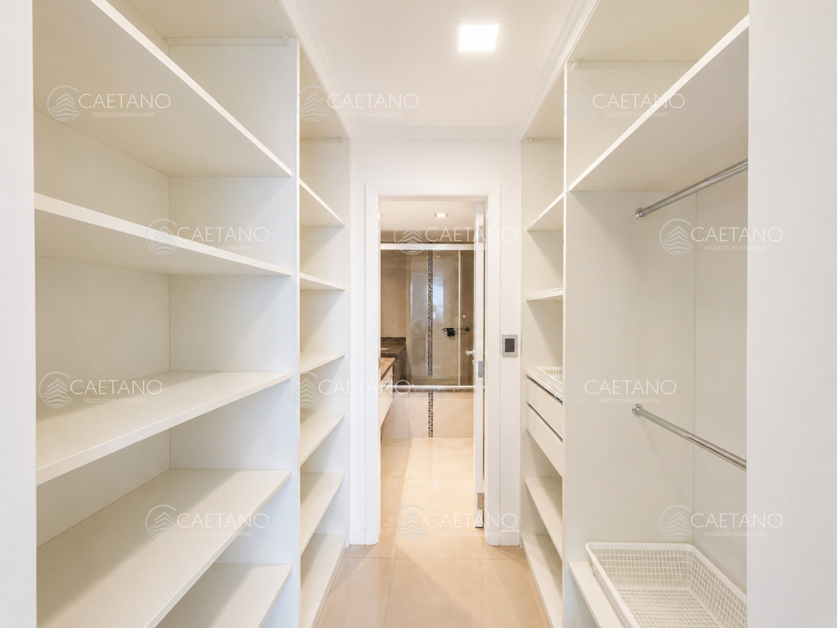 Apartamento en Playa Mansa, propiedad 274476 -Imagen 9