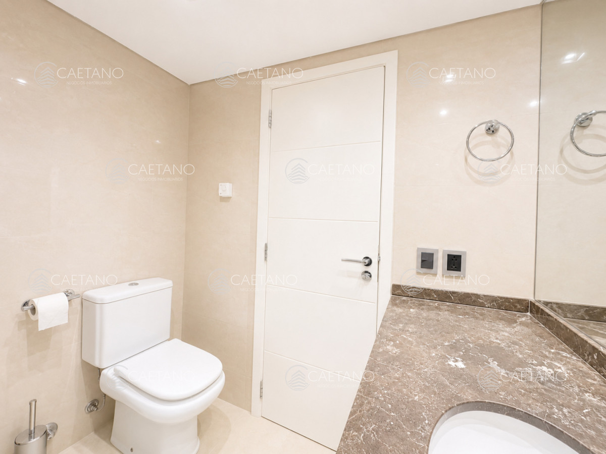 Apartamento en Playa Mansa, propiedad 274476 -Imagen 11