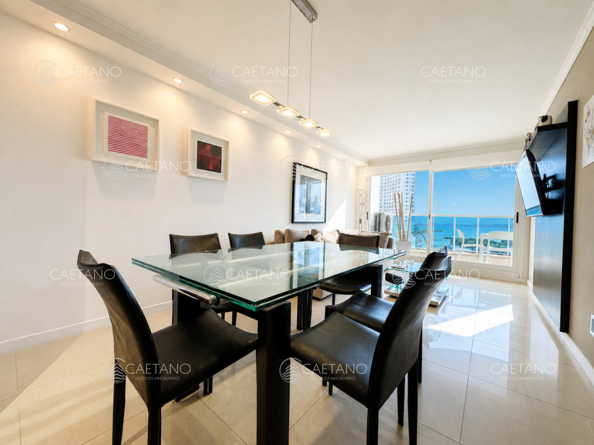 Apartamento en Playa Mansa, propiedad 274476 -Imagen 18