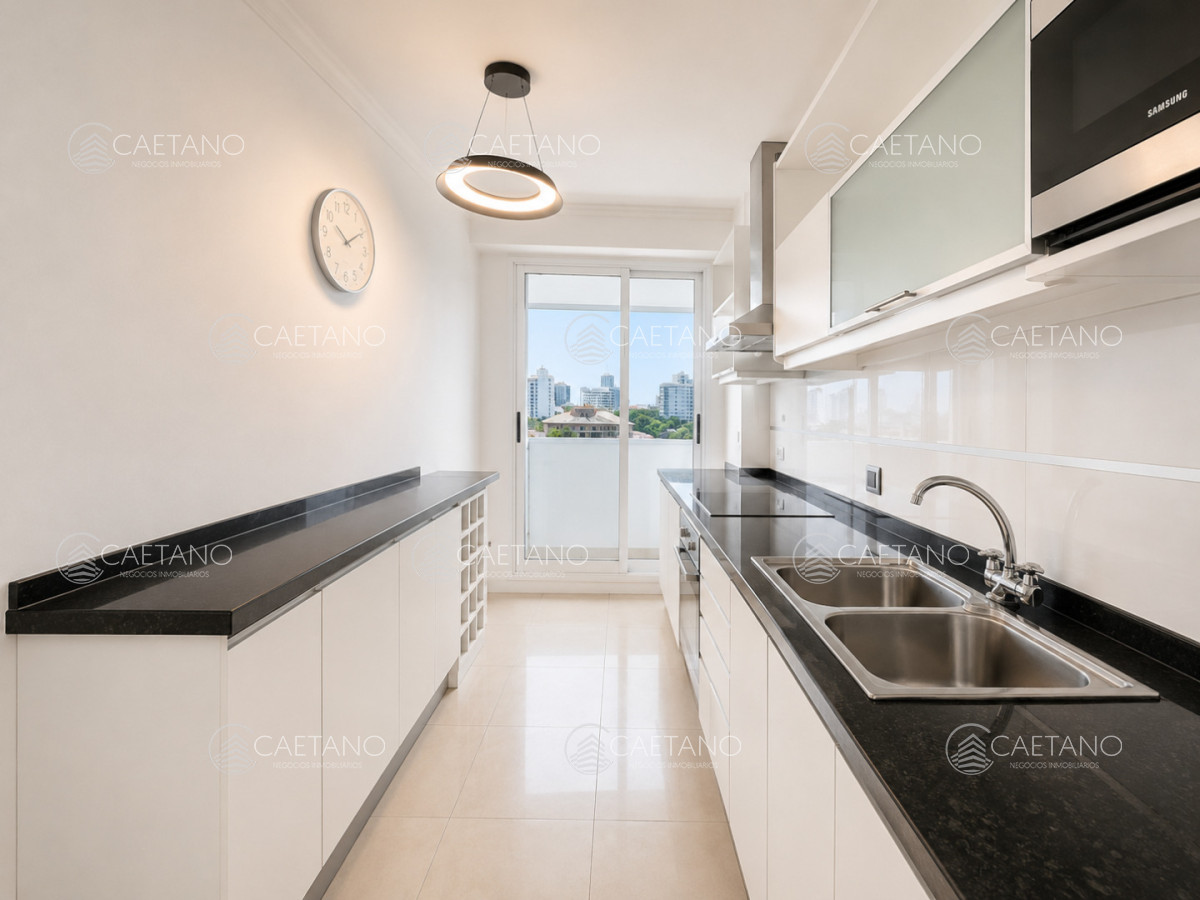 Apartamento en Playa Mansa, propiedad 274476 -Imagen 23