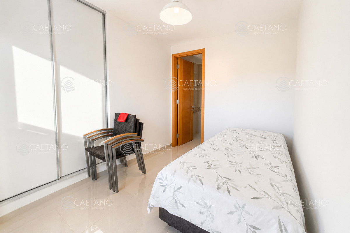 Apartamento en Playa Mansa, propiedad 274543 -Imagen 13