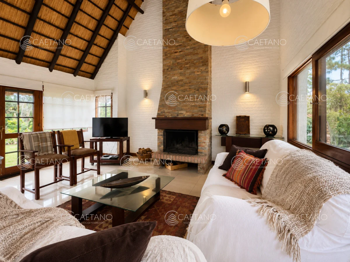 Casa en Pinares, propiedad 276723 -Imagen 1