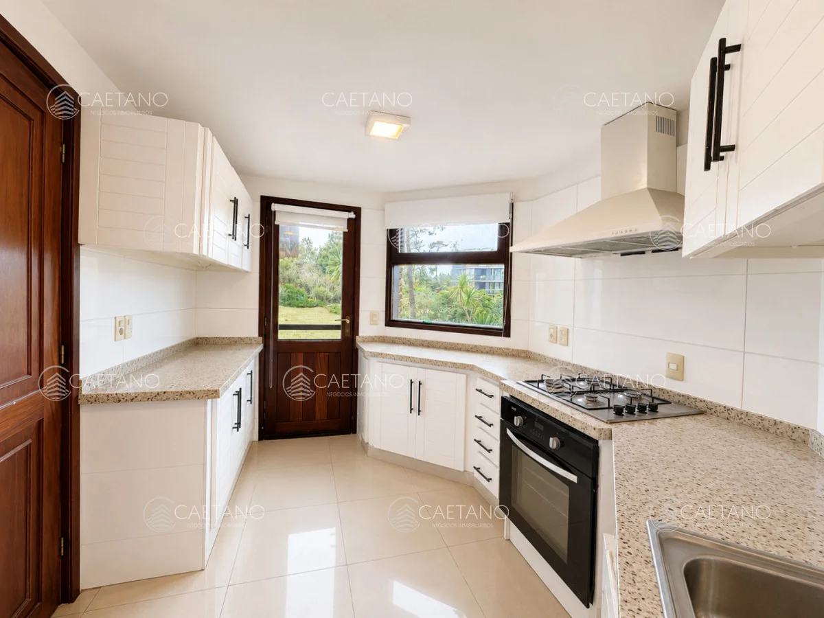 Casa en Pinares, propiedad 276723 -Imagen 22
