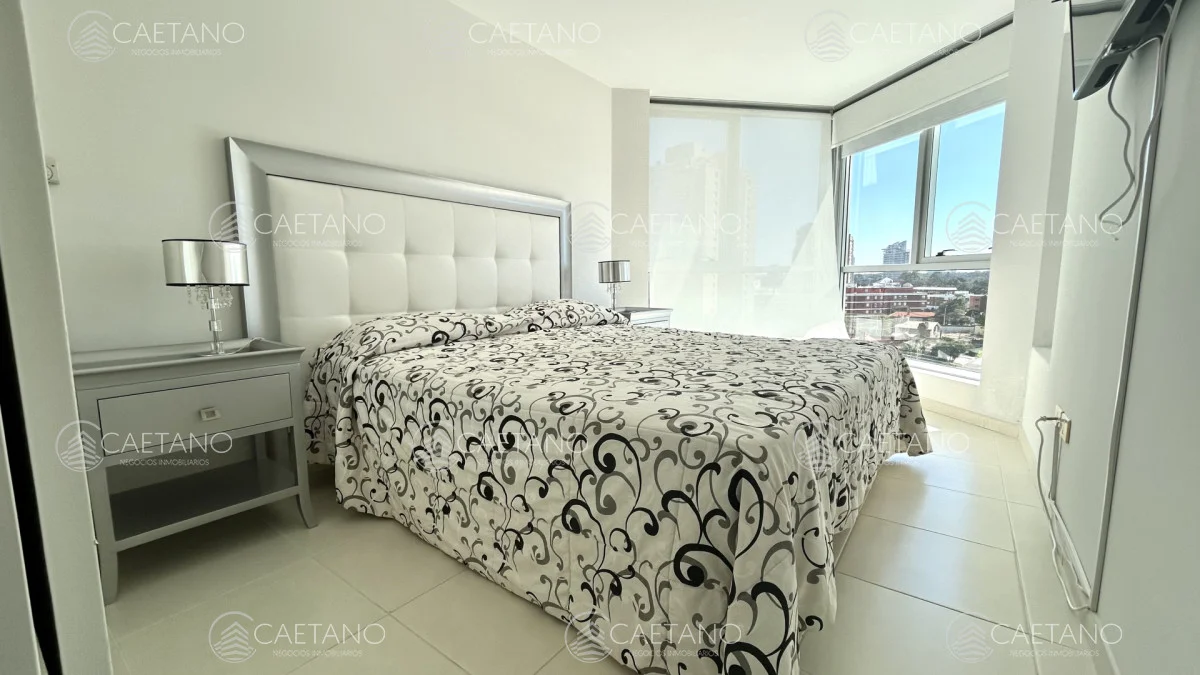 Apartamento en Playa Mansa, propiedad 284842 -Imagen 6