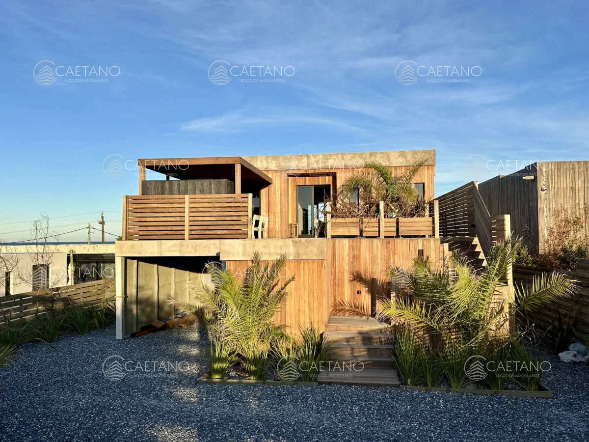 Casa en Punta Piedras, propiedad 292777 -Imagen 1