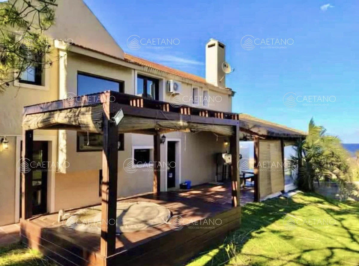 Casa en Las Grutas, propiedad 295269 -Imagen 2