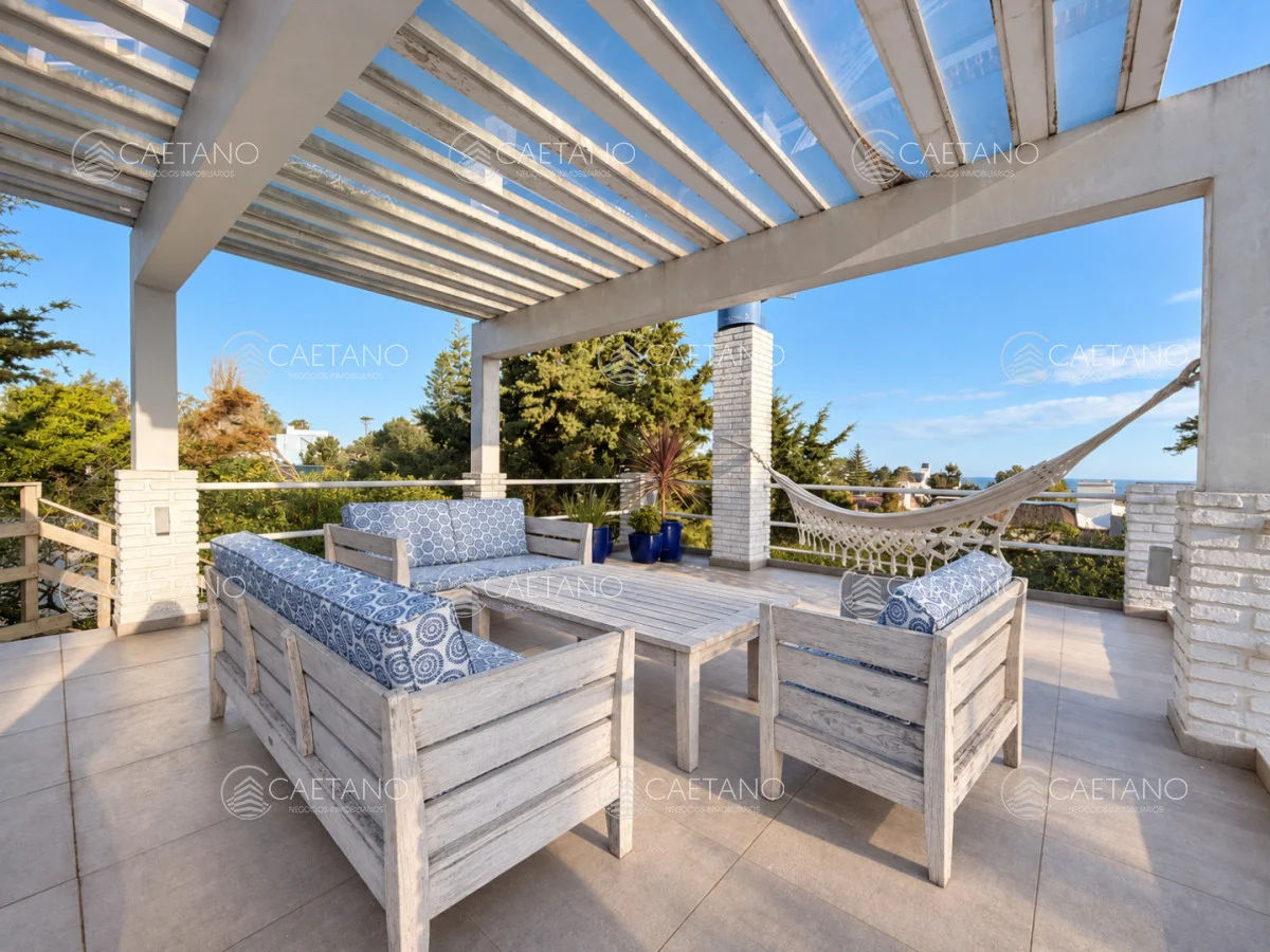 Casa en Pinares, propiedad 296957 -Imagen 3