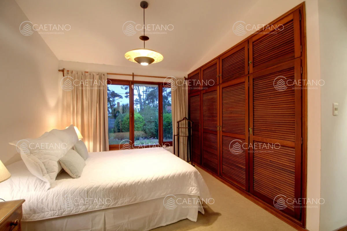 Casa en Pinares, propiedad 300986 -Imagen 10