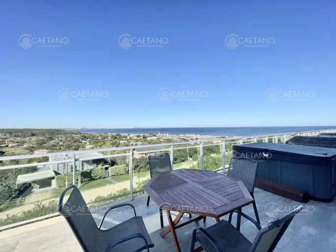 Venta Exclusivo Departamento - 2 dormitorios - Punta Ballena, las grutas.