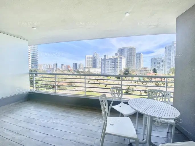 Apartamento de 2 dormitorios - Punta del Este