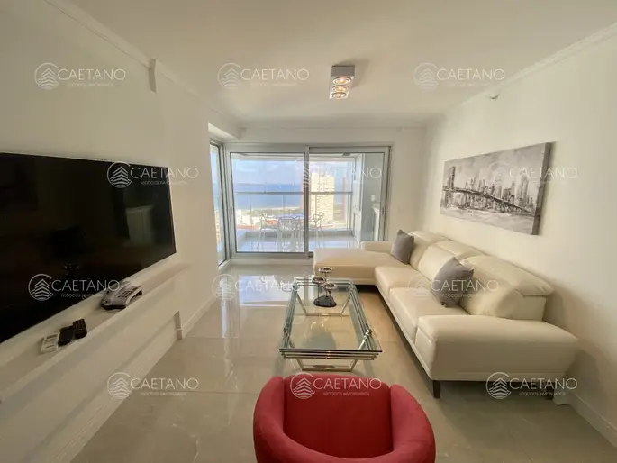Venta dos dormitorios playa mansa Punta del Este