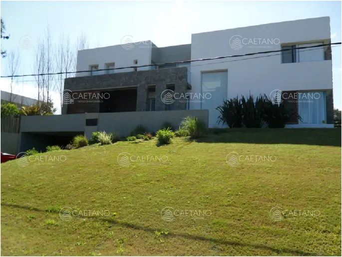 imagen  de la propiedad 215245