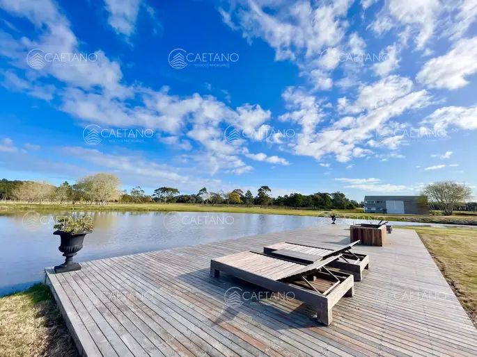 imagen  de la propiedad 215919