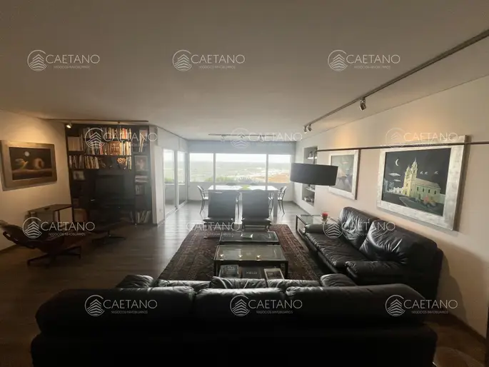 Alquiler temporal apartamento 2 dormitorios. Península, Punta del Este