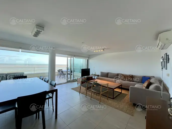 Venta apartamento 3 dormitorios. Península, Punta del Este