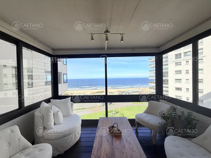 Apartamento en Punta del Este, Brava