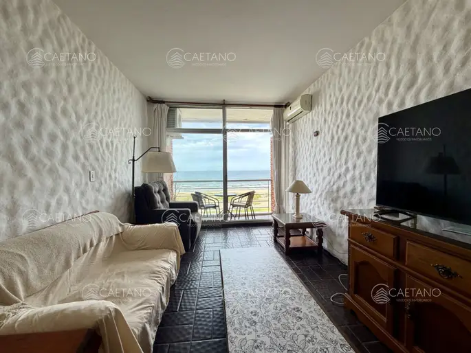 Venta apto. frente al mar