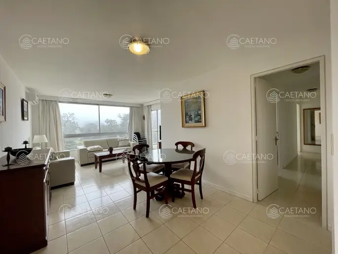 alquiler apartamento 3 dormitorios, Punta del Este.