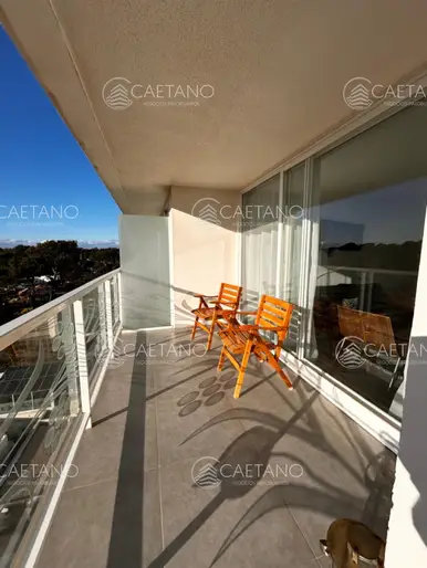 Apartamento en Alquiler Anual en Punta del Este, Roosevelt  1 dormitorio y medio