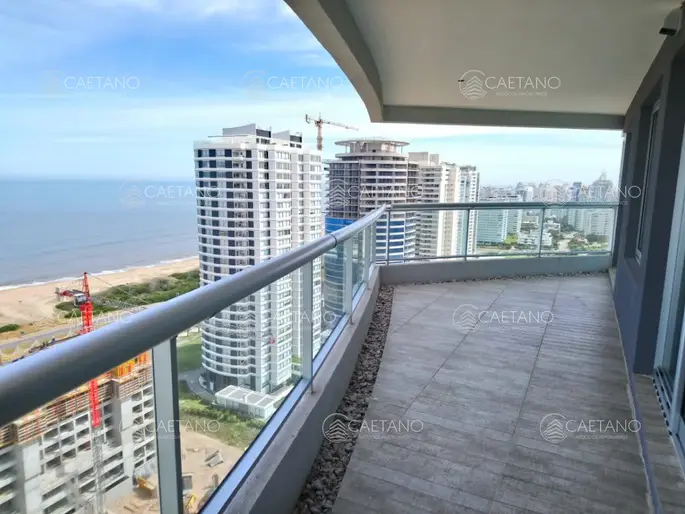 Apartamento en Punta del Este, Brava