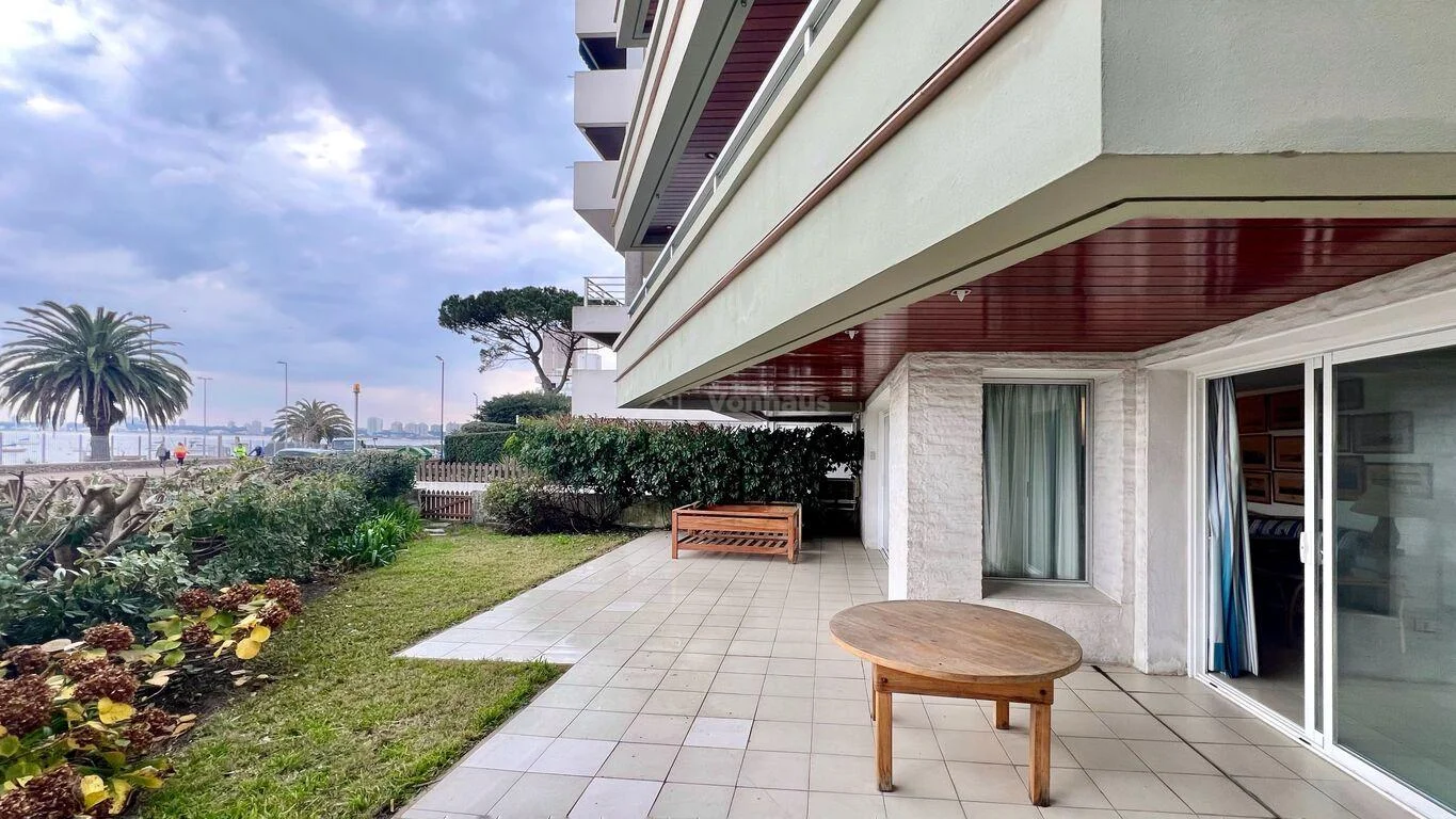 Apartamento en Puerto, propiedad 112608 -Imagen 2