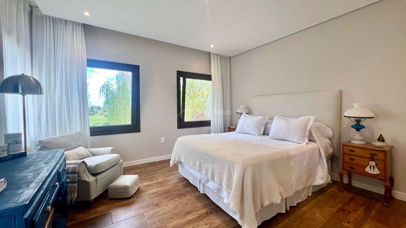 Casa en Lomas de la Tahona, propiedad 237393 -Imagen 6