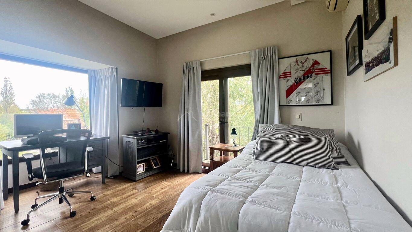 Casa en Lomas de la Tahona, propiedad 237393 -Imagen 9
