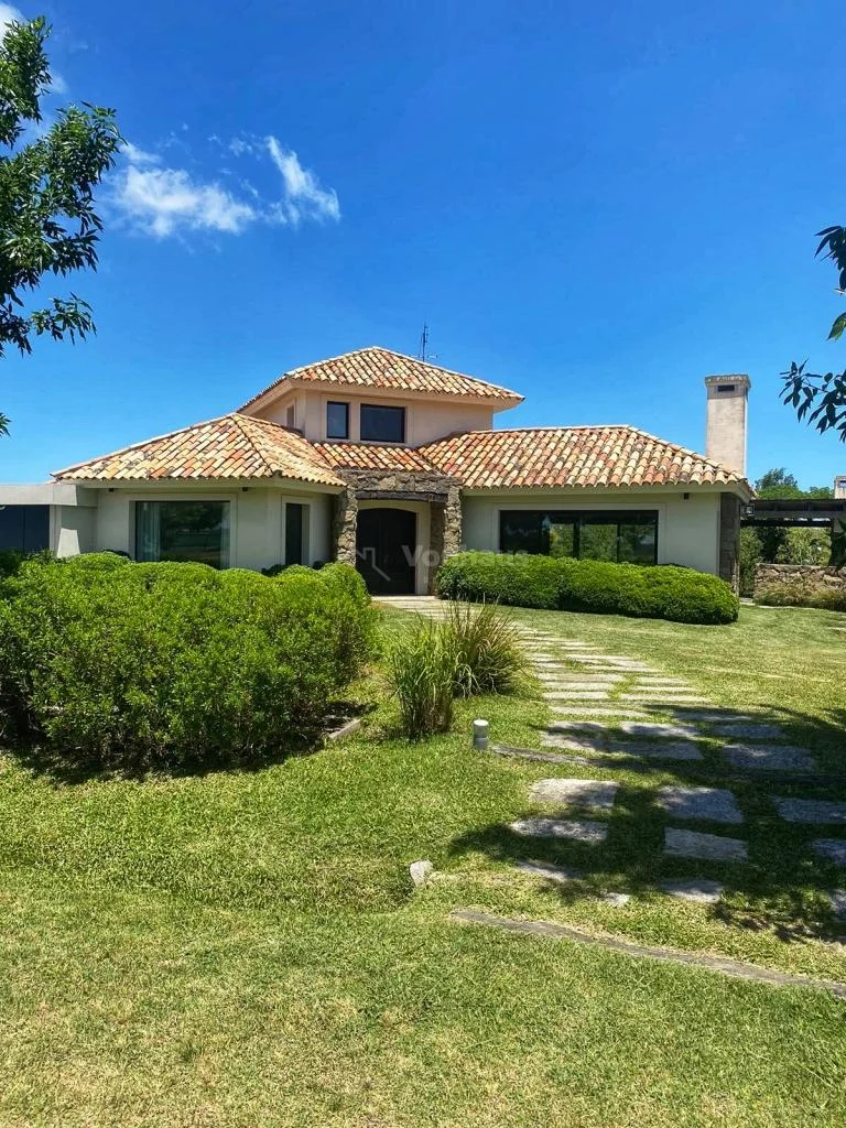 Casa en Colinas de Carrasco, propiedad 54728 -Imagen 1