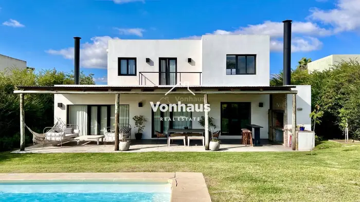 Casa en venta en Lomas de la Tahona