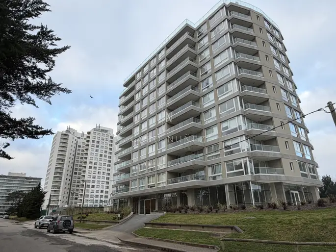 Venta Apartamento 3 dormitorios en View II