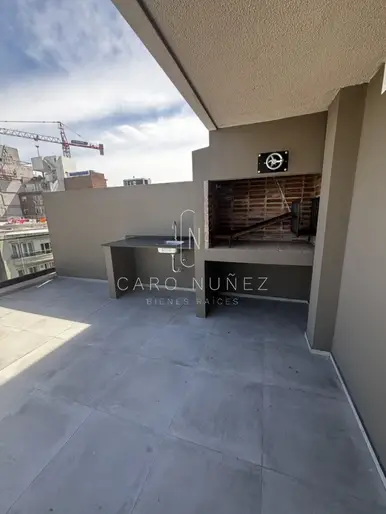 Alquiler apto 1 dormitorio con gran terraza con parrillero