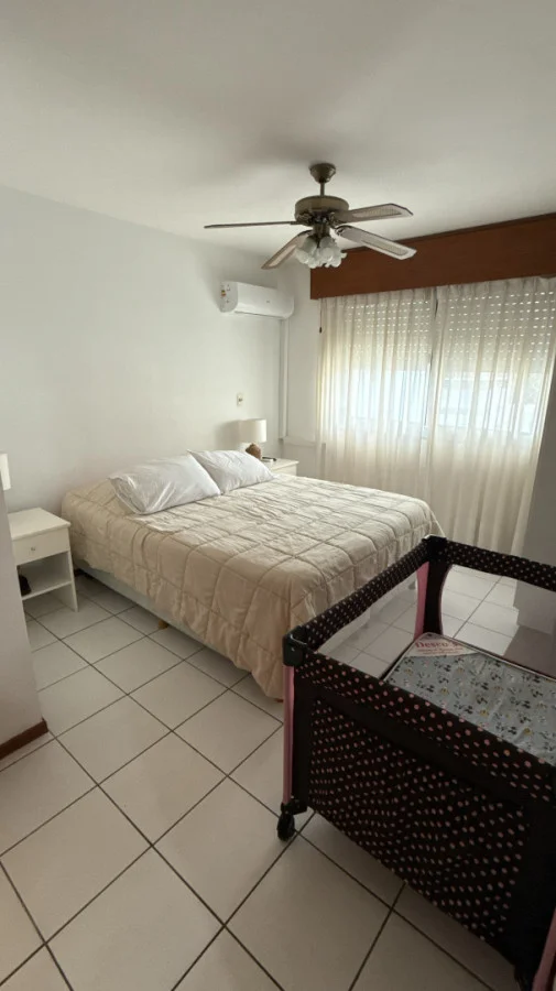 Apartamento en Playa Mansa, propiedad 289805 -Imagen 12