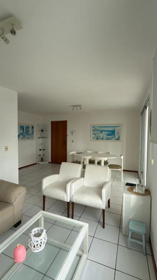 Apartamento en Playa Mansa, propiedad 289805 -Imagen 4