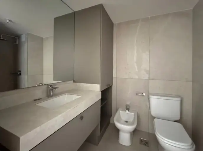 Apartamento en alquiler 1 dormitorio con cochera en Ventura Tower Carrasco