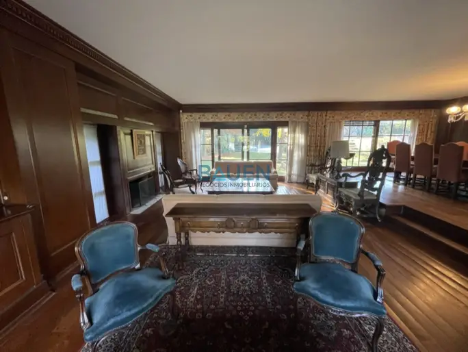 Venta Casa En Carrasco Sur - 5 dormitorios