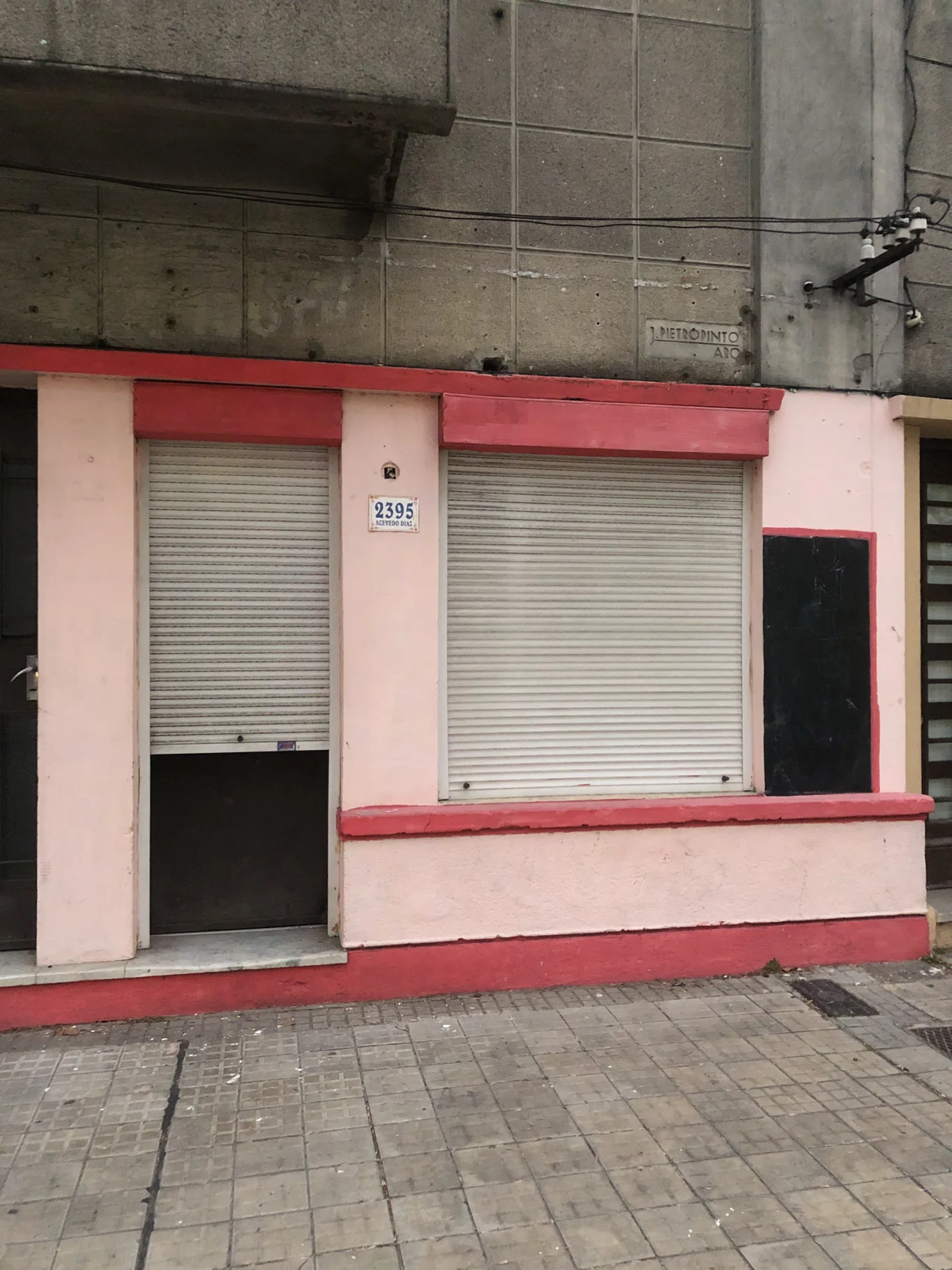 Local en La Comercial, propiedad 296414 -Imagen 4