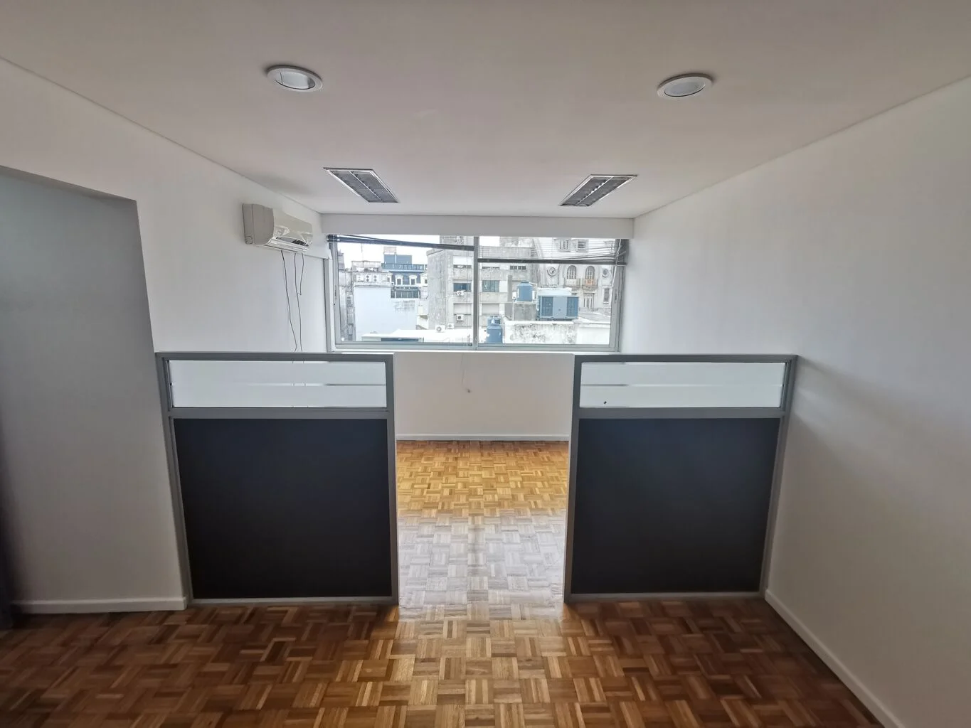 Oficina en Ciudad Vieja, propiedad 263547 -Imagen 2