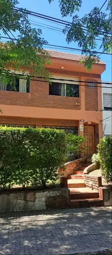 VENDO CASA PH DE ALTOS 4 DORMITORIOS MALVIN  CON RENTA