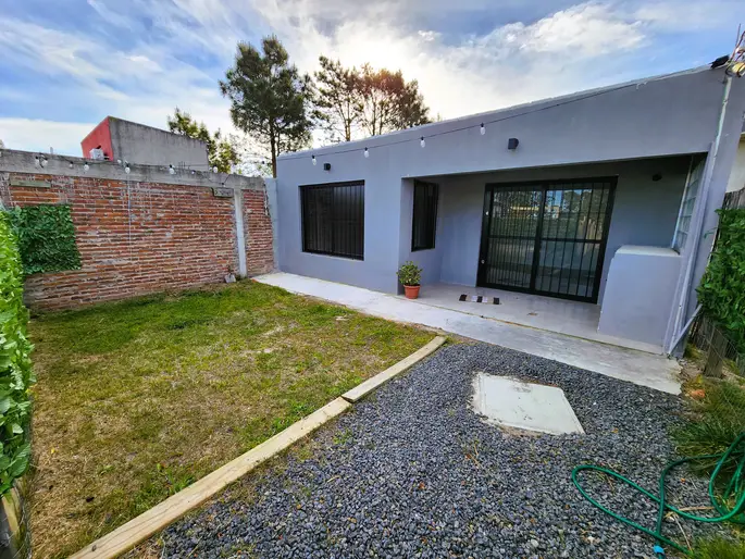CASA TIPO APARTAMENTO!! 