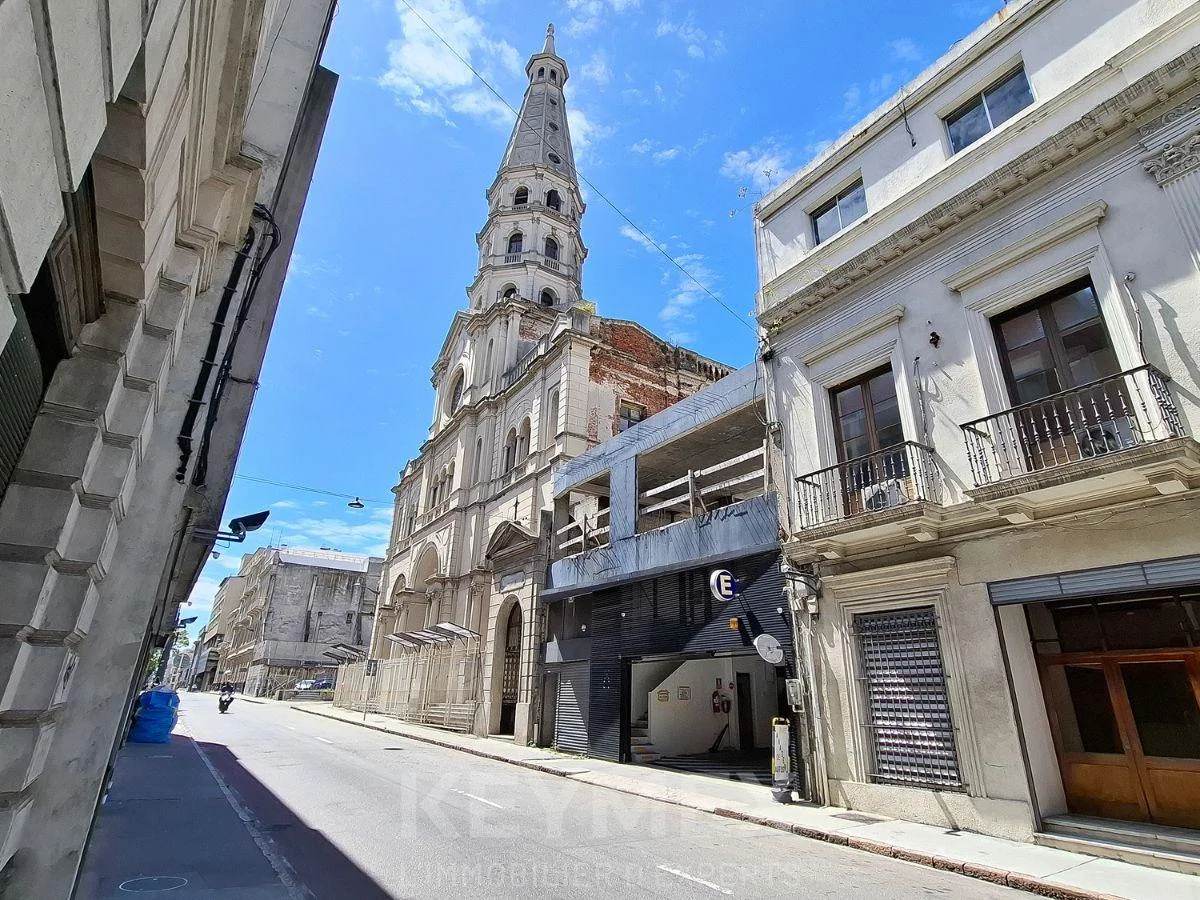 Local en Ciudad Vieja, propiedad 286780 -Imagen 1