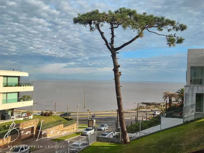 Espléndido apartamento dúplex en venta en Punta Gorda