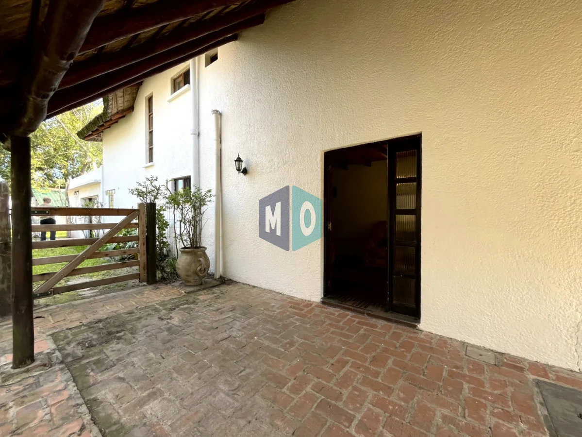 Casa en Pinares, propiedad 297363 -Imagen 2