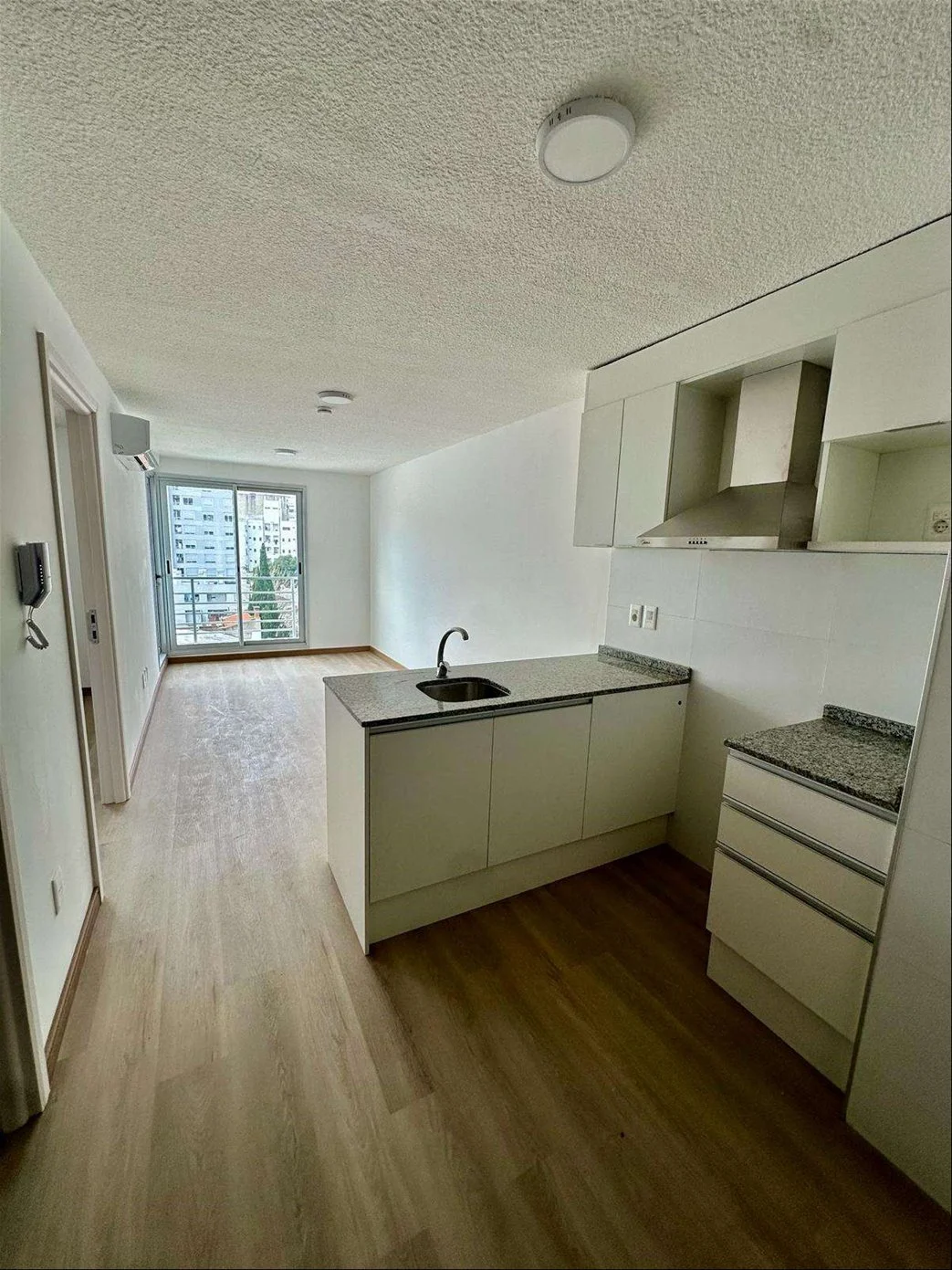 Apartamento en Tres Cruces, propiedad 286778 -Imagen 8