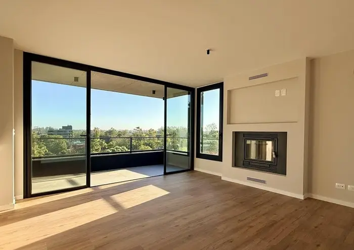 Apartamento en alquiler c/ cochera en Parque Miramar
