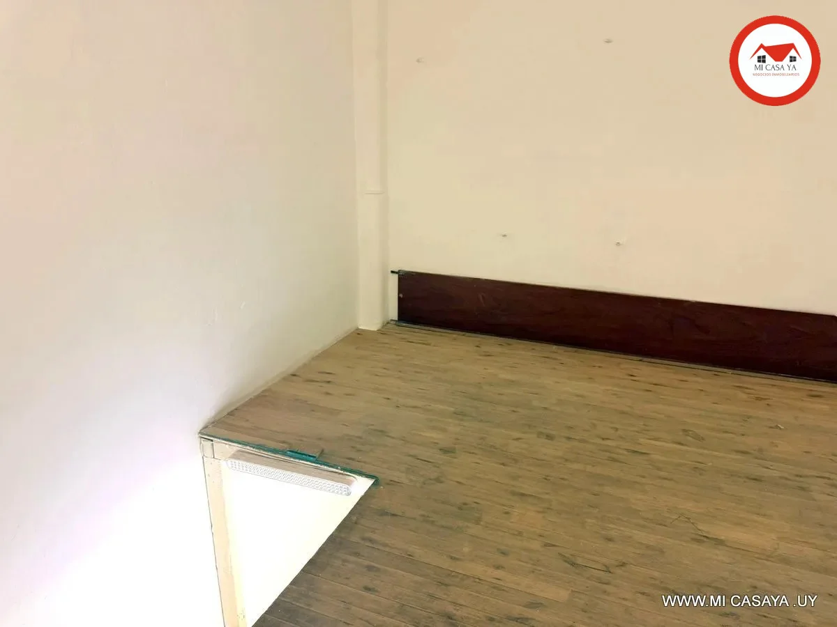 Local en La Comercial, propiedad 286737 -Imagen 13