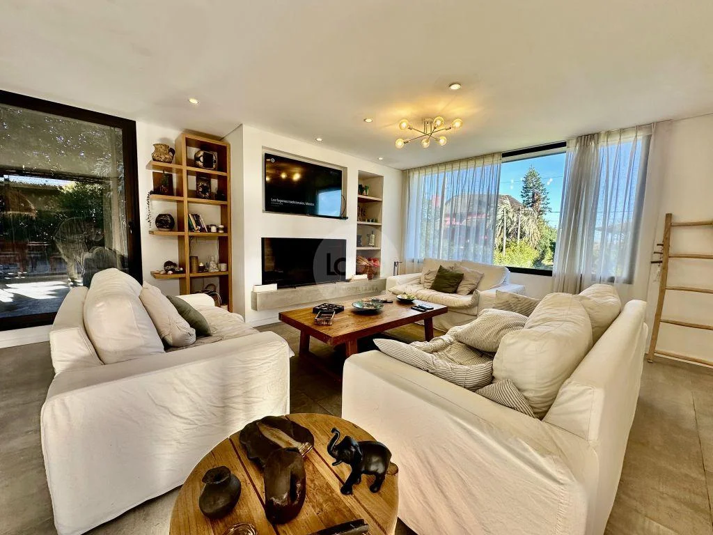 Casa en Manantiales, propiedad 270266 -Imagen 1