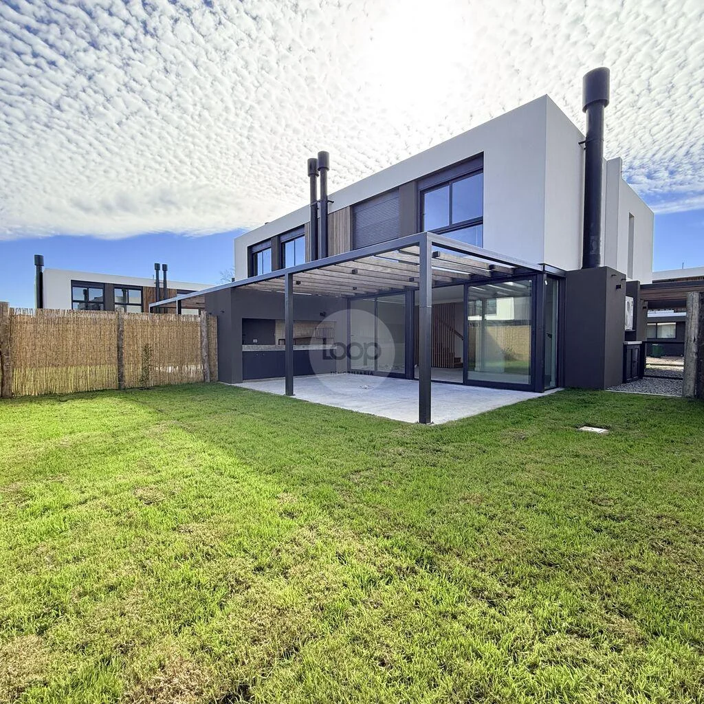Casa en Parque Miramar, propiedad 285726 -Imagen 1
