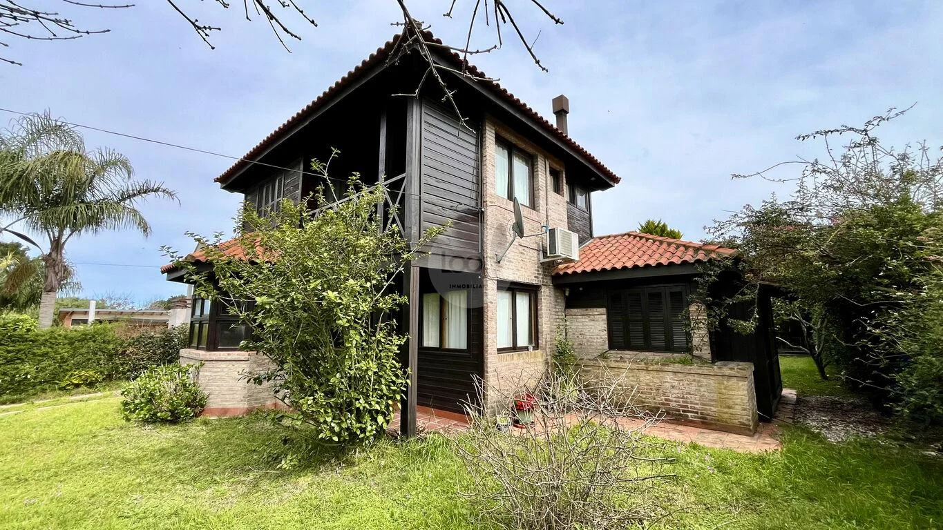 Casa en Atlántida, propiedad 295193 -Imagen 2