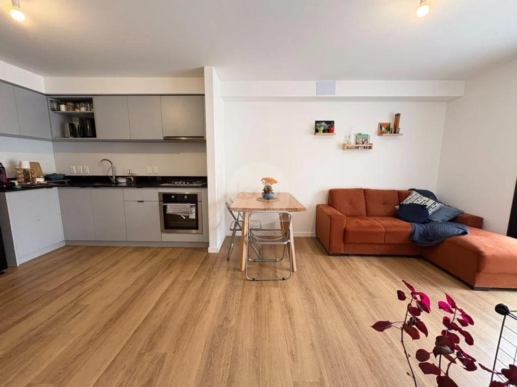 Apartamento en Cordón Sur, propiedad 298345 -Imagen 2