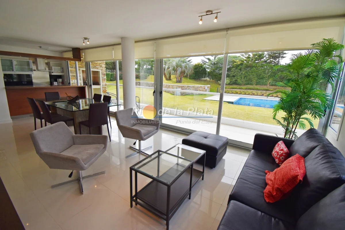 Apartamento en Rincón del Indio, propiedad 142377 -Imagen 2